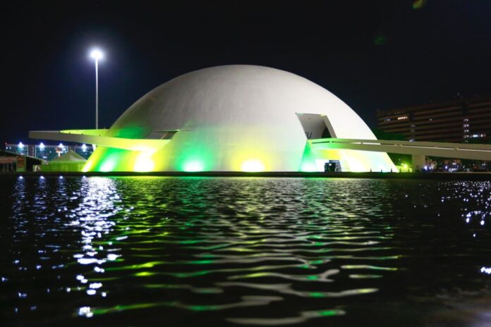 monumentos-em-brasilia-serao-iluminados-para-receber-a-selecao